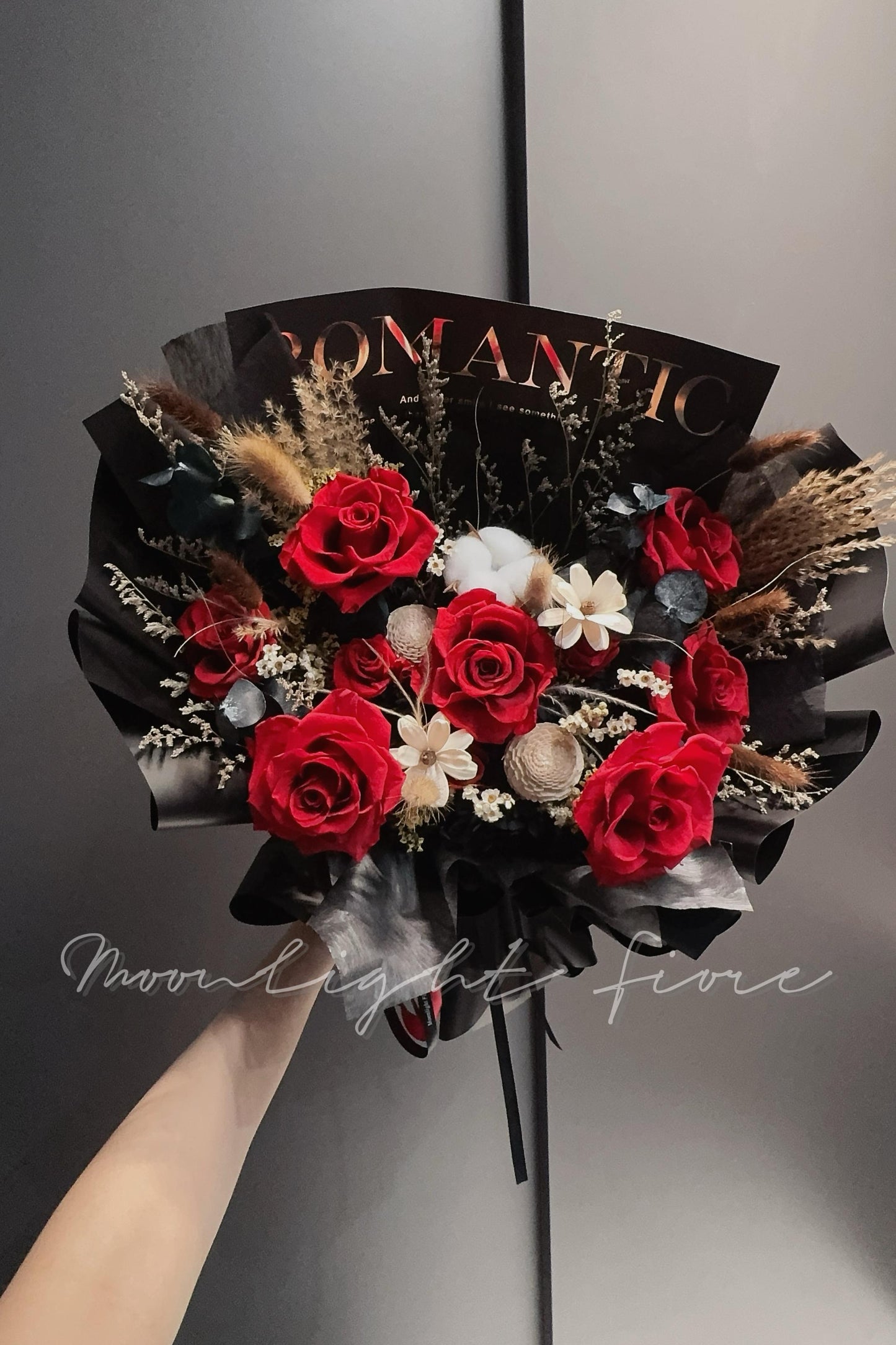 Elegante Come Rosa (Preserved)