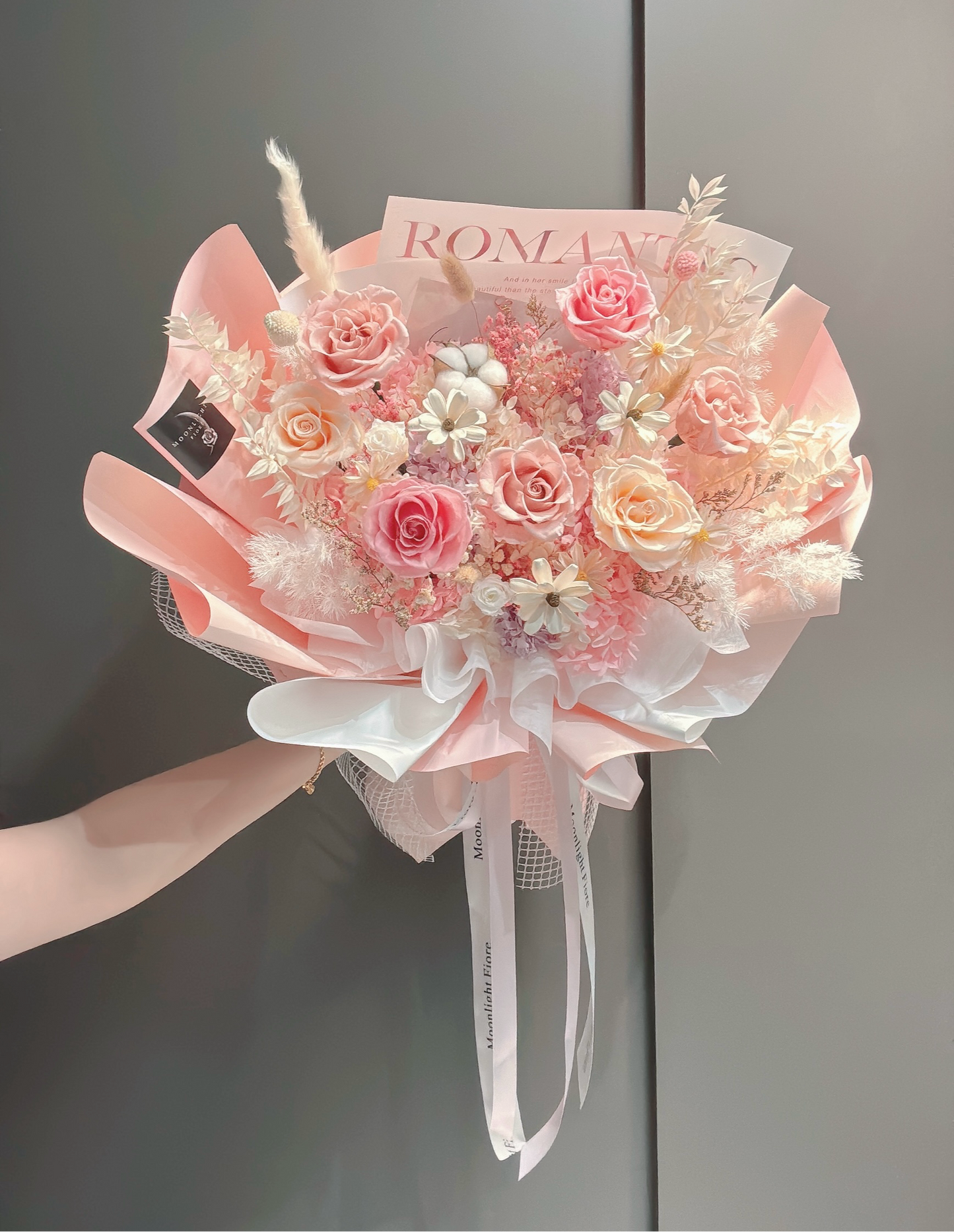 Dolce Come Rosa Bouquet (Preserved)