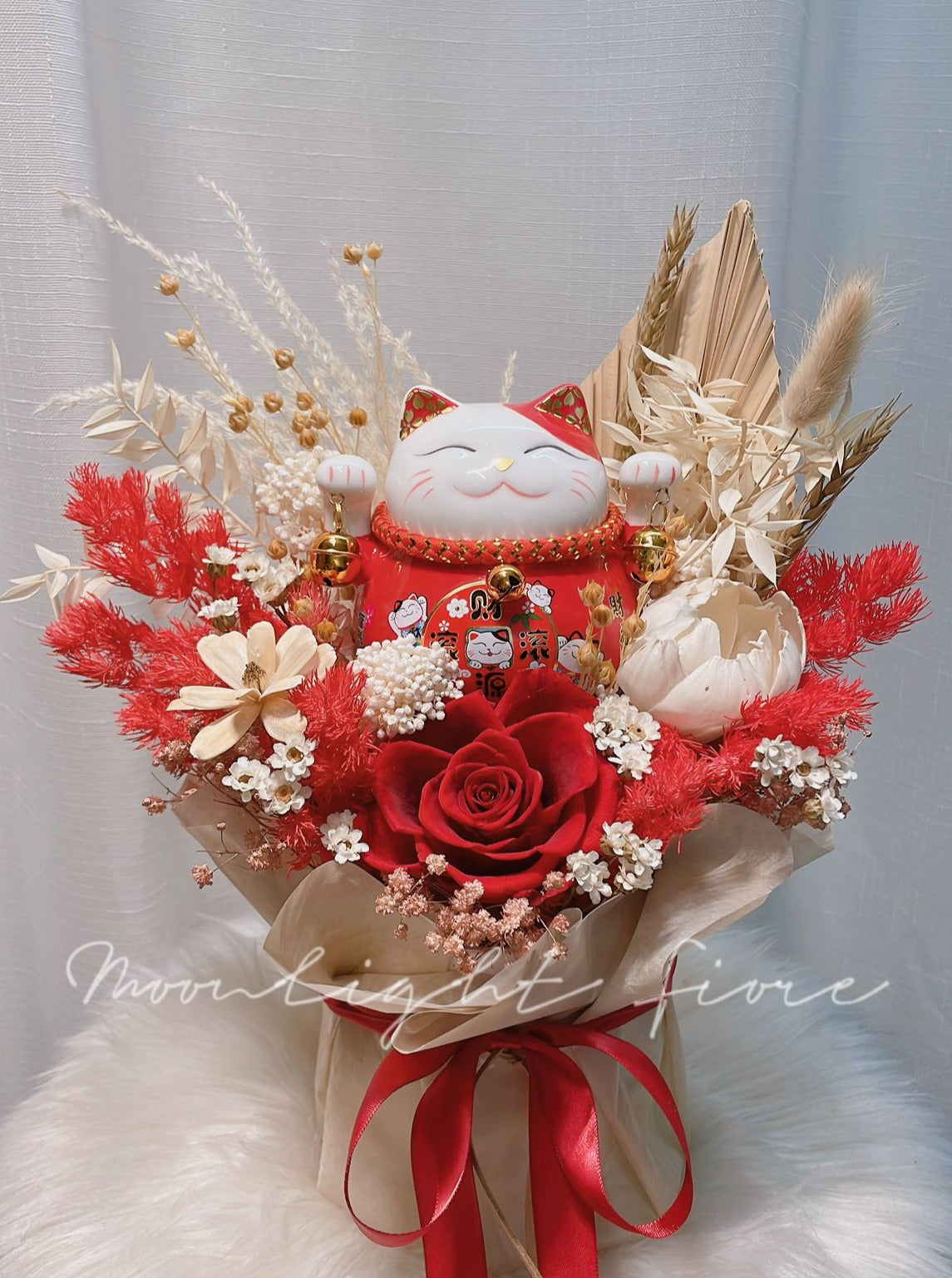 Fortune Cat Flower Box (Preserved)