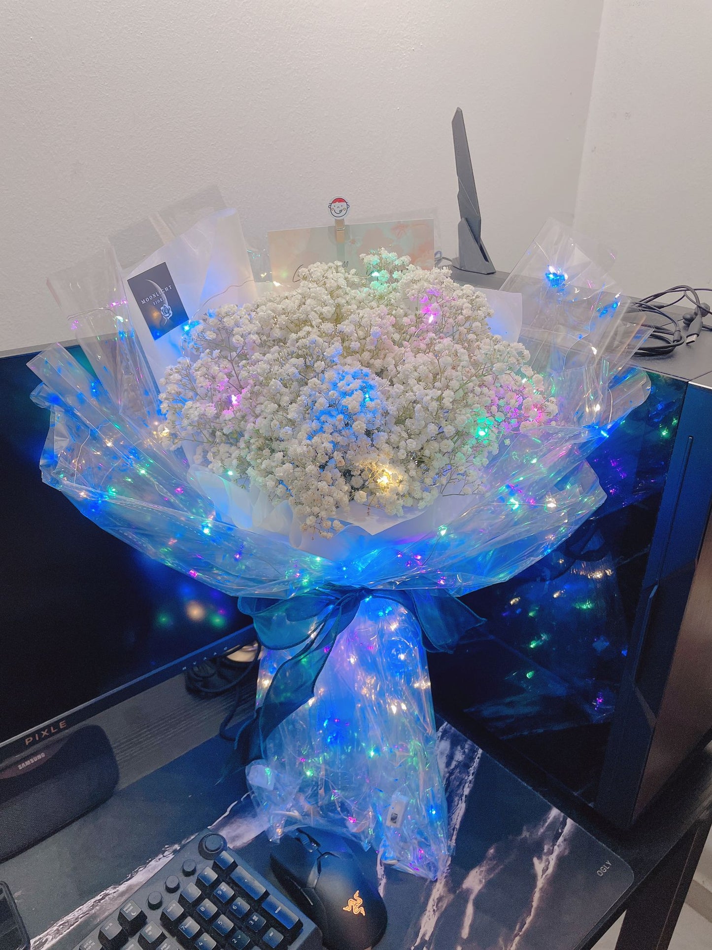 BabyBreath In Led Bouquet (Fresh)